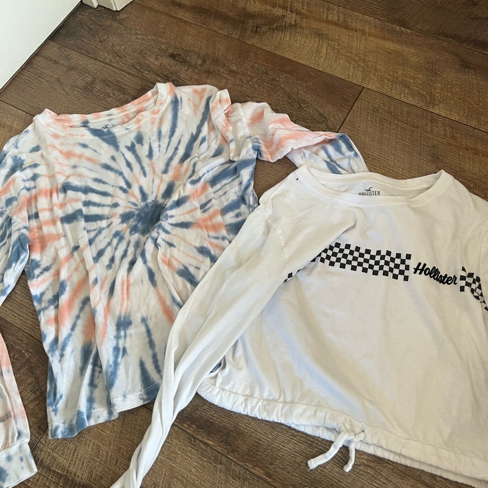 TWO HOLLISTER LONG SLEEVES, SMALL, TIE DIE AND CHECKERED, GOOD CONDITION